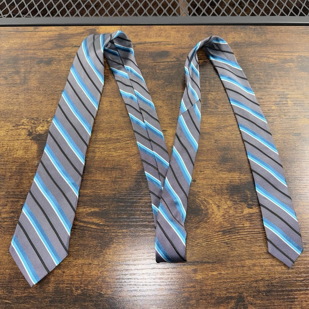 EXPRESS Men's 100%Silk Classic Necktie USA Designer STRIPED Blue/Multi-Color EUC